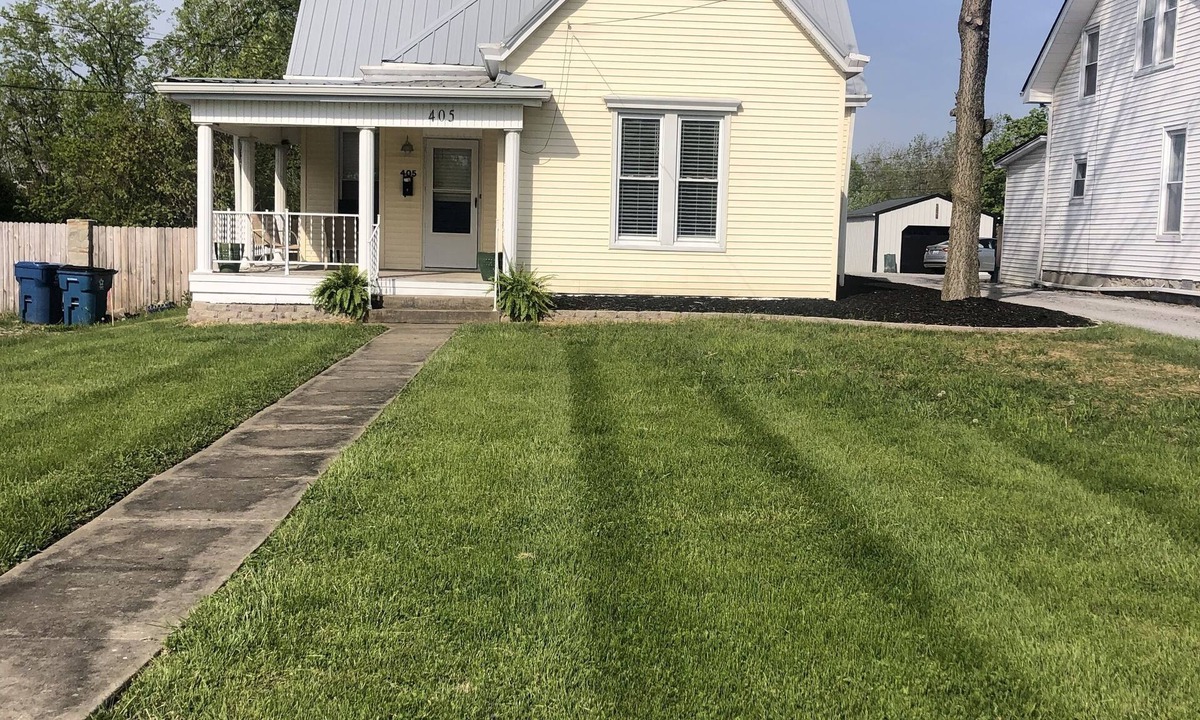 Williamstown House | Nina’s on Main is 5 mins from The Ark Encounter