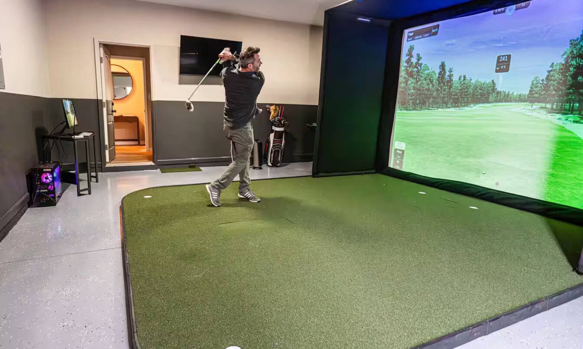 Aberdeen House | Nine + Pine - Minutes to Pinehurst Golf with Simulator & Putting Green