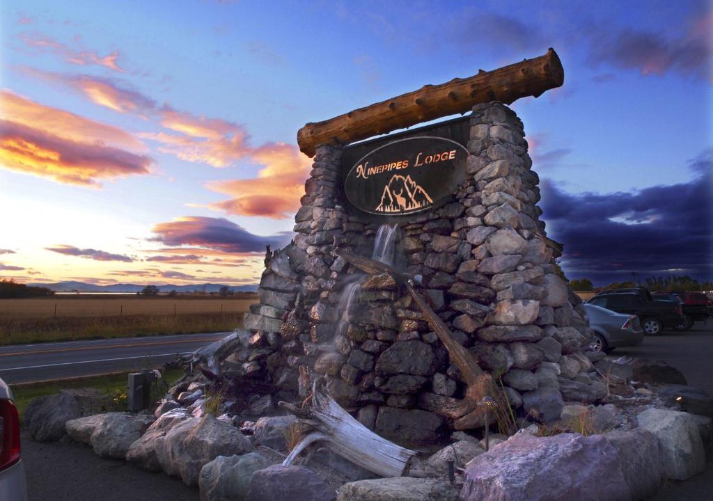 Charlo Cabin | Ninepipes Lodge