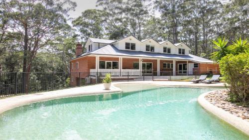 Macmasters Beach House | Nirvana Estate Macmasters Beach