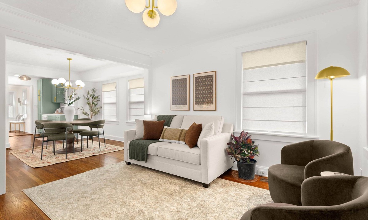 North Kansas City House | NKC Bungalow - Family friendly