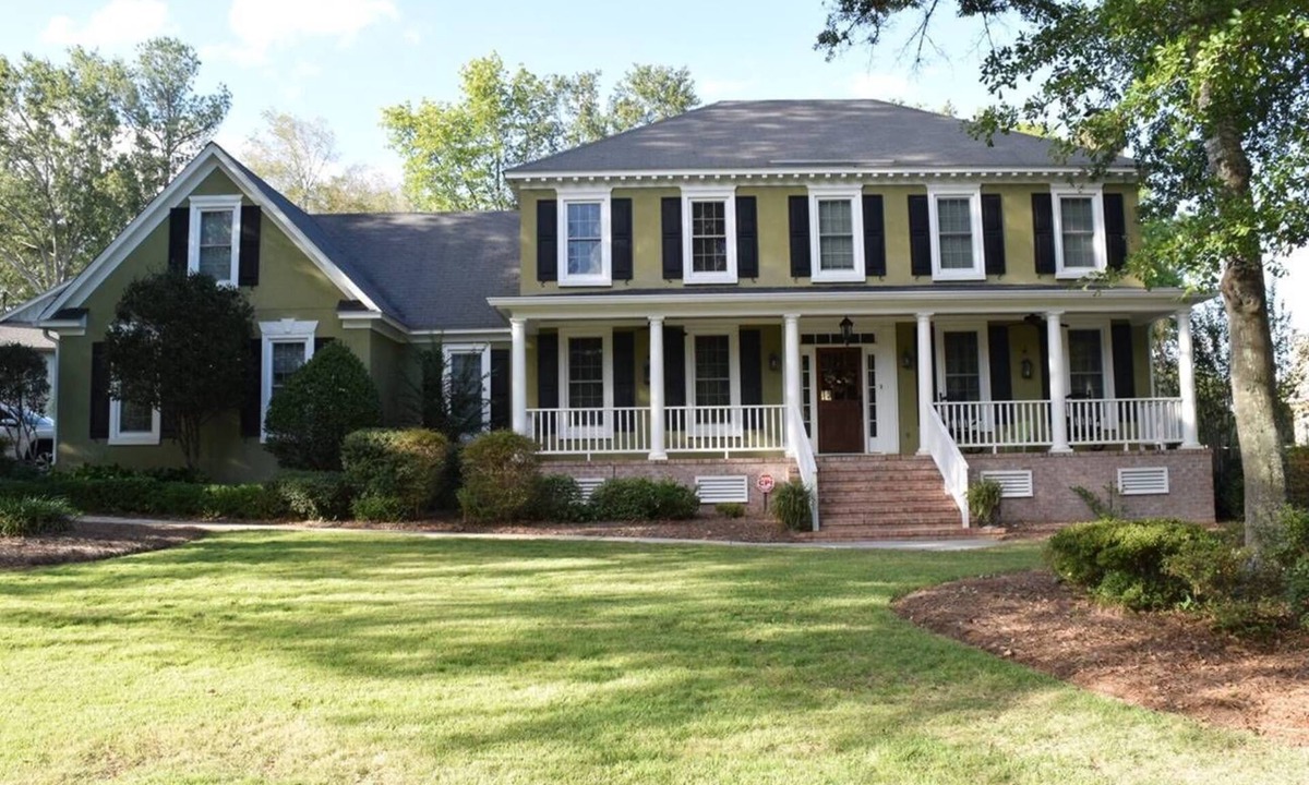 Martinez House | nMasters Rental in Gated Golf Course Community