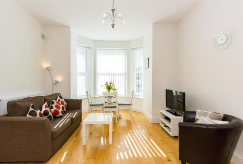 Ventnor Apartment | No. 1, Hambrough House
