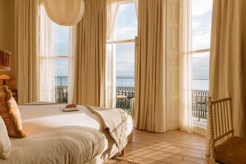 Seafront Hotel | No.124 by GuestHouse, Brighton