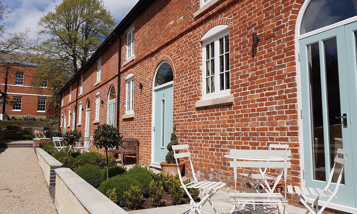 Breedon on the Hill Cottage | No.3 Meynell Mews