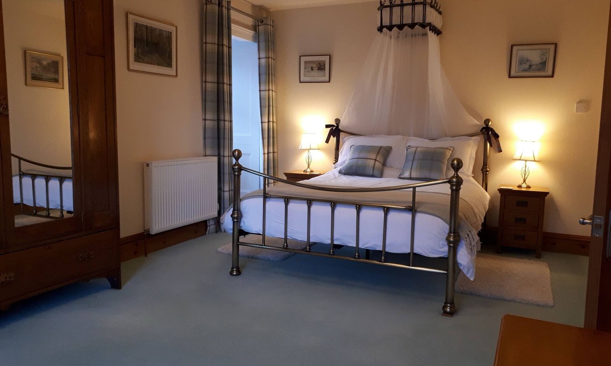 Fort Augustus Apartment | No.3 The Old Convent.