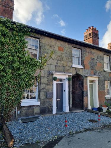 Kingswood Apartment | No 3 Waterloo Place