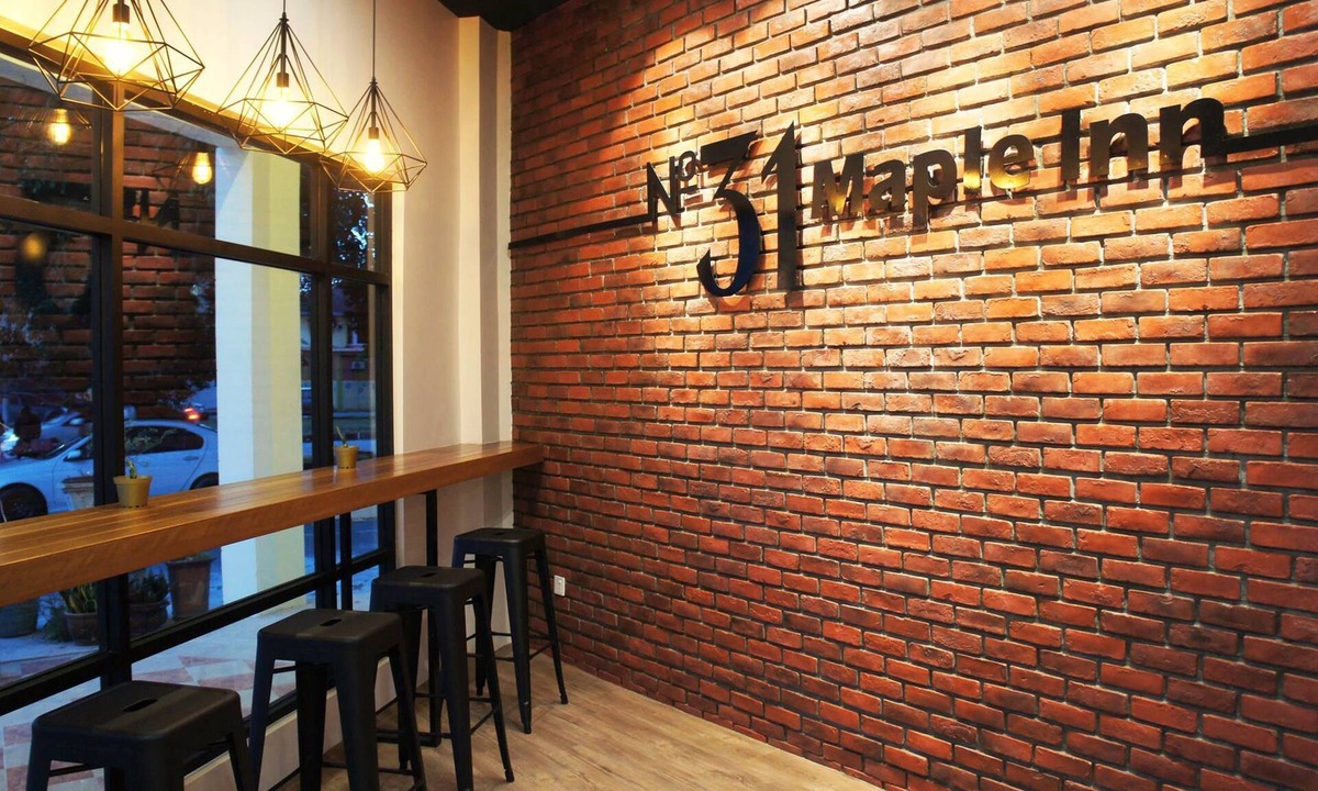 Simpang Ampat Hotel | No. 31 Maple Inn