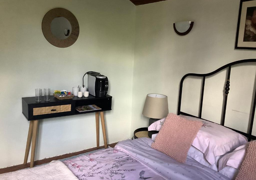 Plaisance Bed & Breakfast | No. 5 Plaisance - Room 2