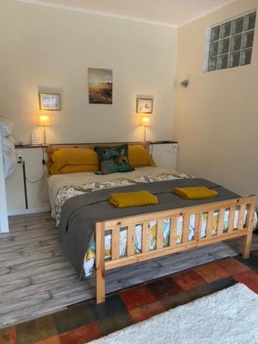 Plaisance Apartment | No 5 Plaisance Studio