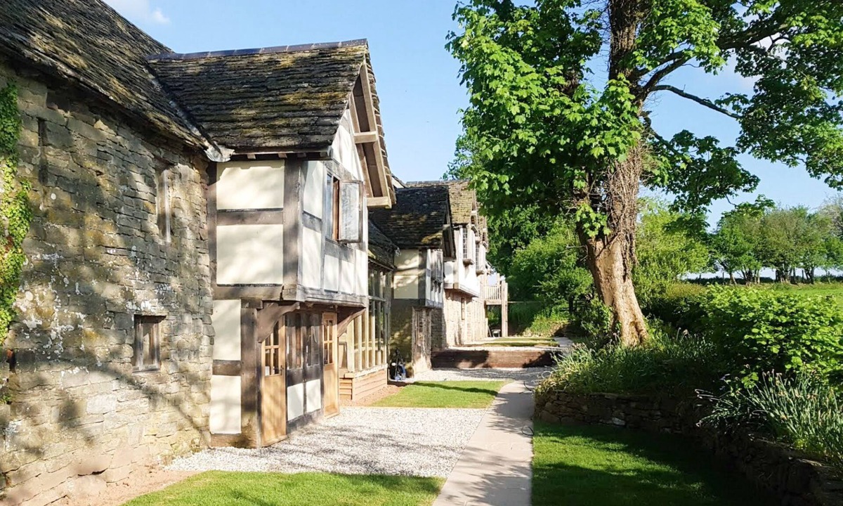 Kington House | No 7 The Threshing Barn. Sleeps 6