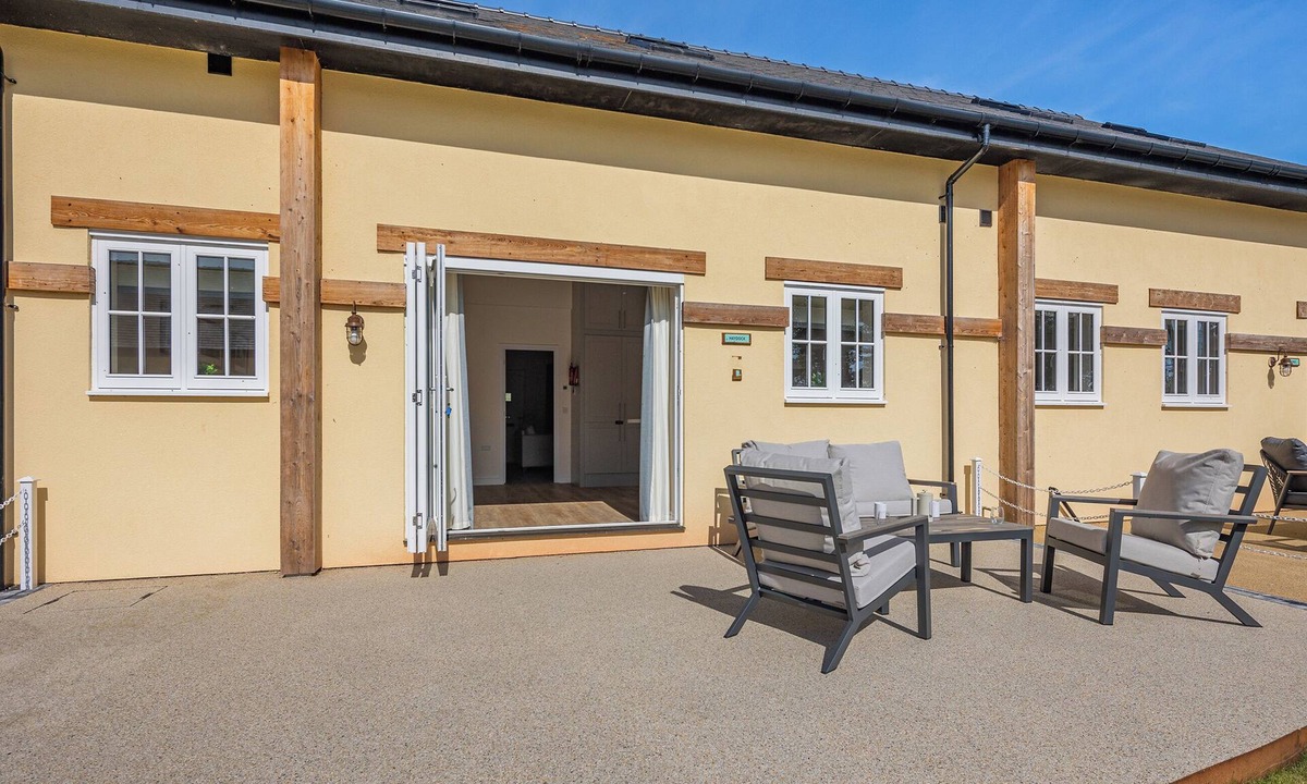 Felton Cottage | No 9 - Haydock - UK47938