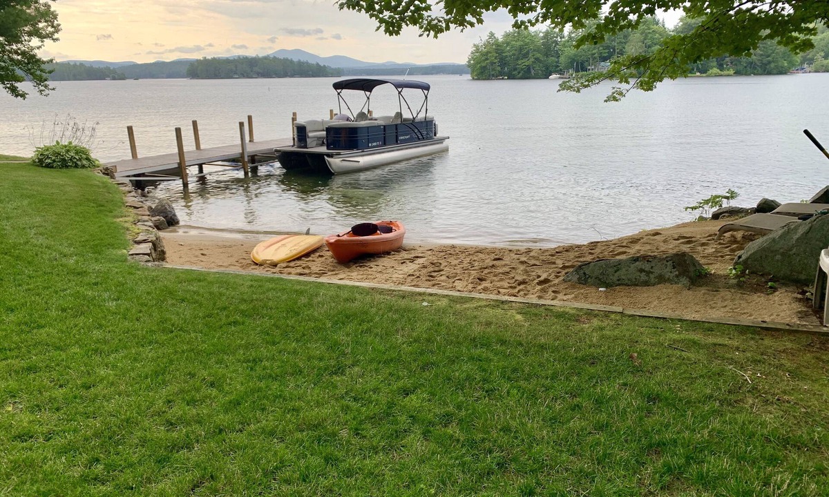 Meredith House | No Availability