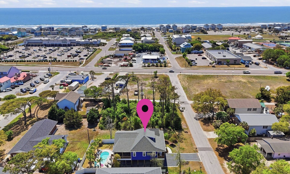 Tranquil Harbour House | No Egrets: Stylish Home With Pool, Upscale Kitchen/Dining and More!