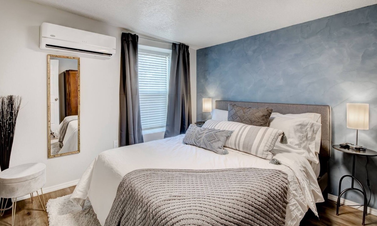 University Heights House | Nob Hill Oasis B | 1 Bed, 1 Bath
