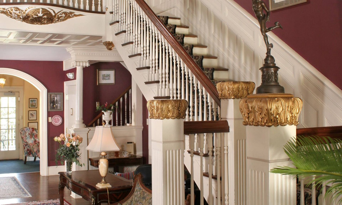 Arsenal Bed & Breakfast | Noble Inns