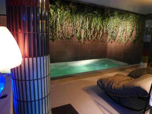 Coubron House | Nocturnal Spa Package Midnight to Noon