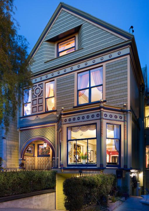 La Lengua Bed & Breakfast | Noe's Nest Bed and Breakfast