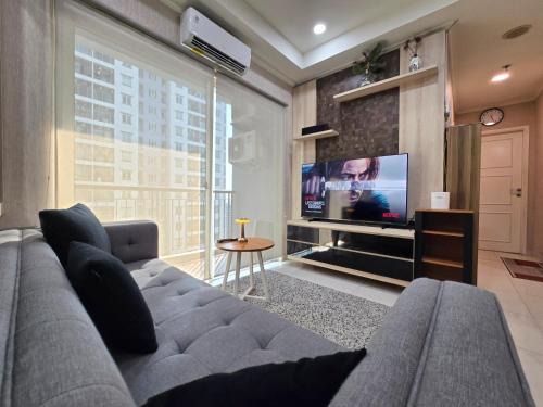 Kelapa Gading Barat Apartment | Noho Suites 2BR Mall of Indonesia, 4 Pax, free Netflix