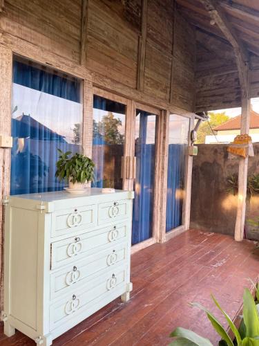 Dalung House | Nongkrong Residence