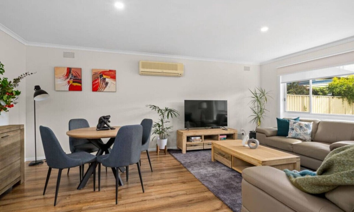 Shepparton South House | Nook on Nixon - Shepparton