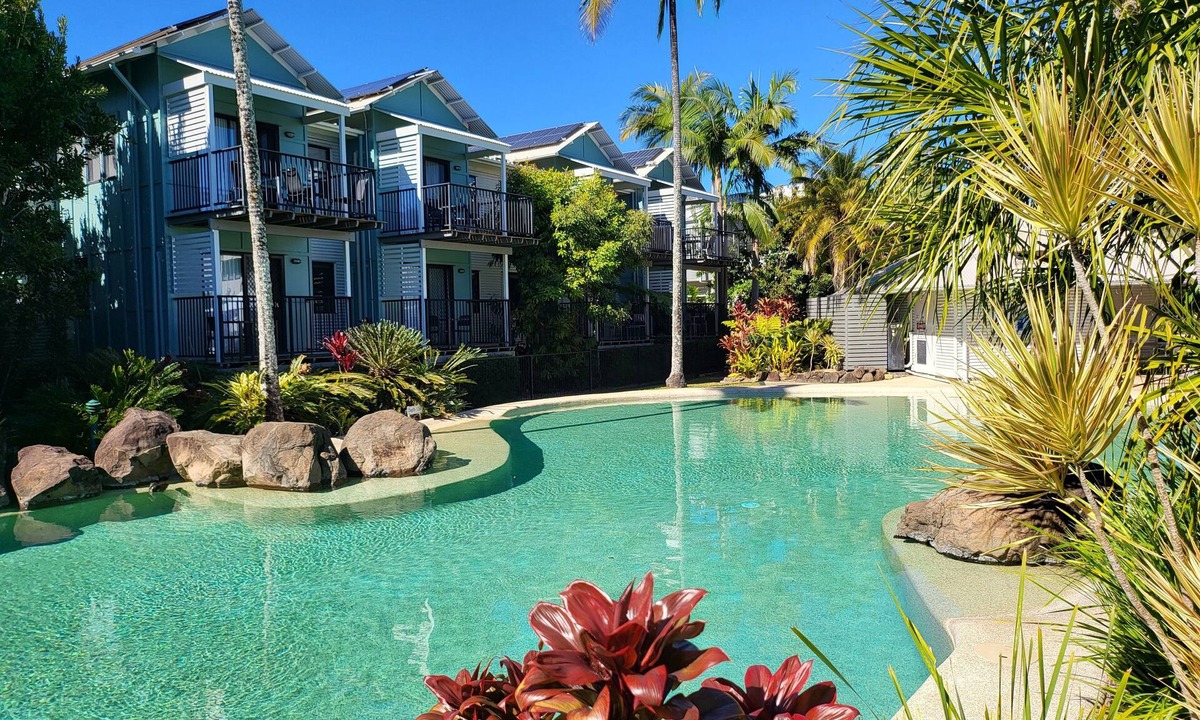 Tewantin Apartment | Noosa Holiday Accommodation.