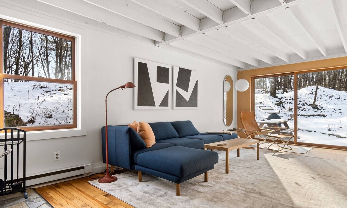 Chatham House | Nordic Cabin: cozy winter haven