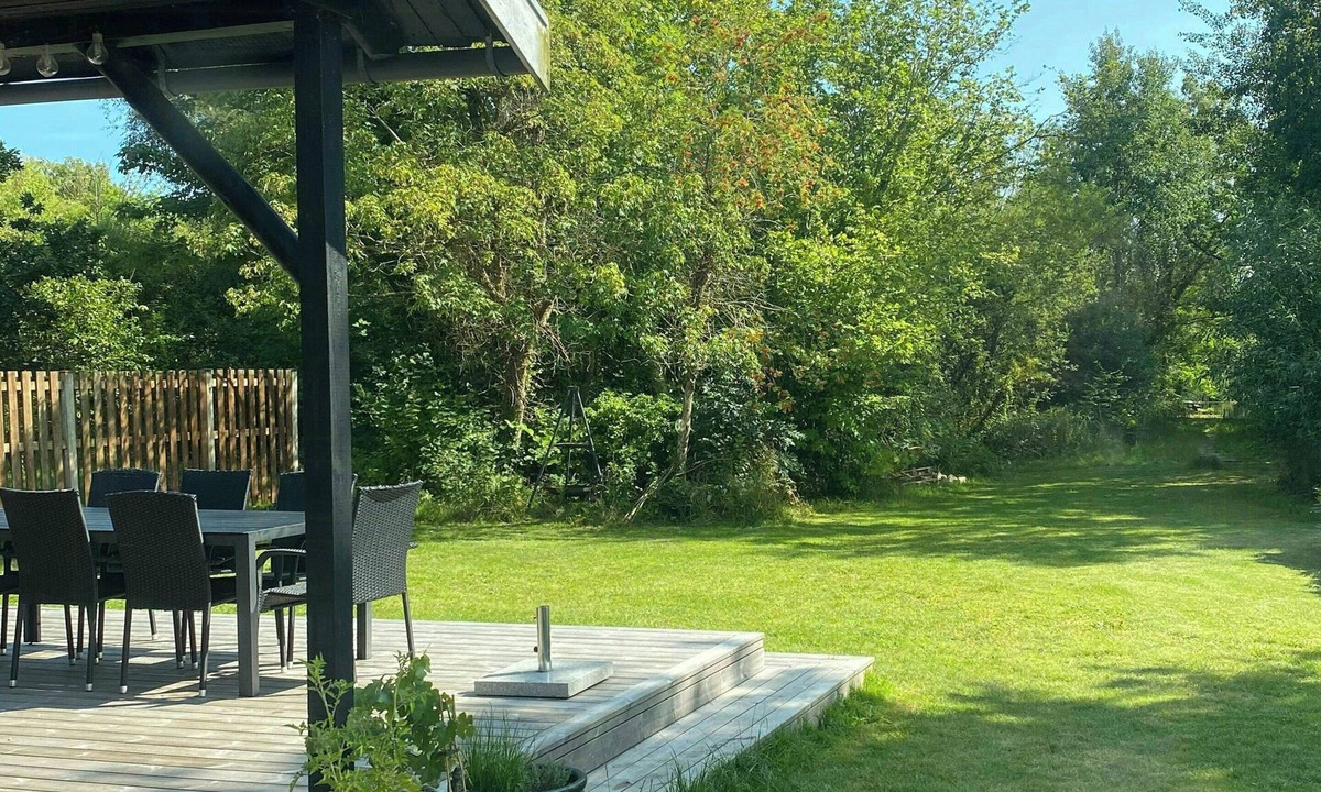 Frørup House | Nordic-style summer house with private lake