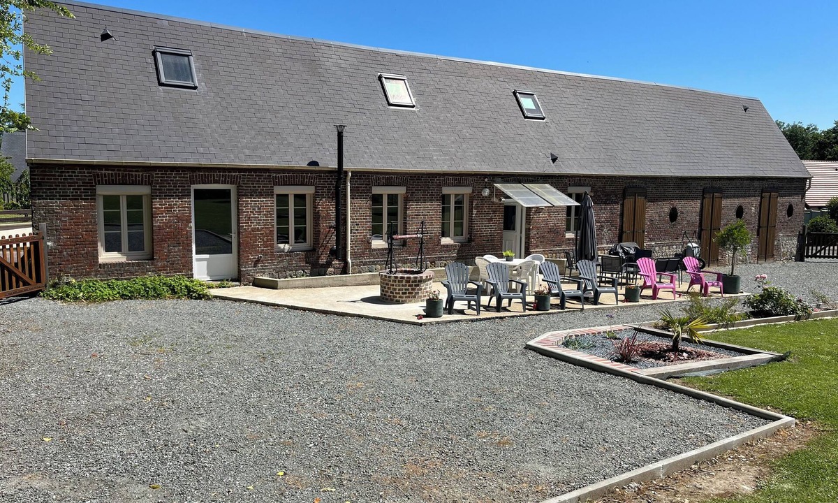 Auberville-la-Manuel Cottage | Norman brick farmhouse near the sea