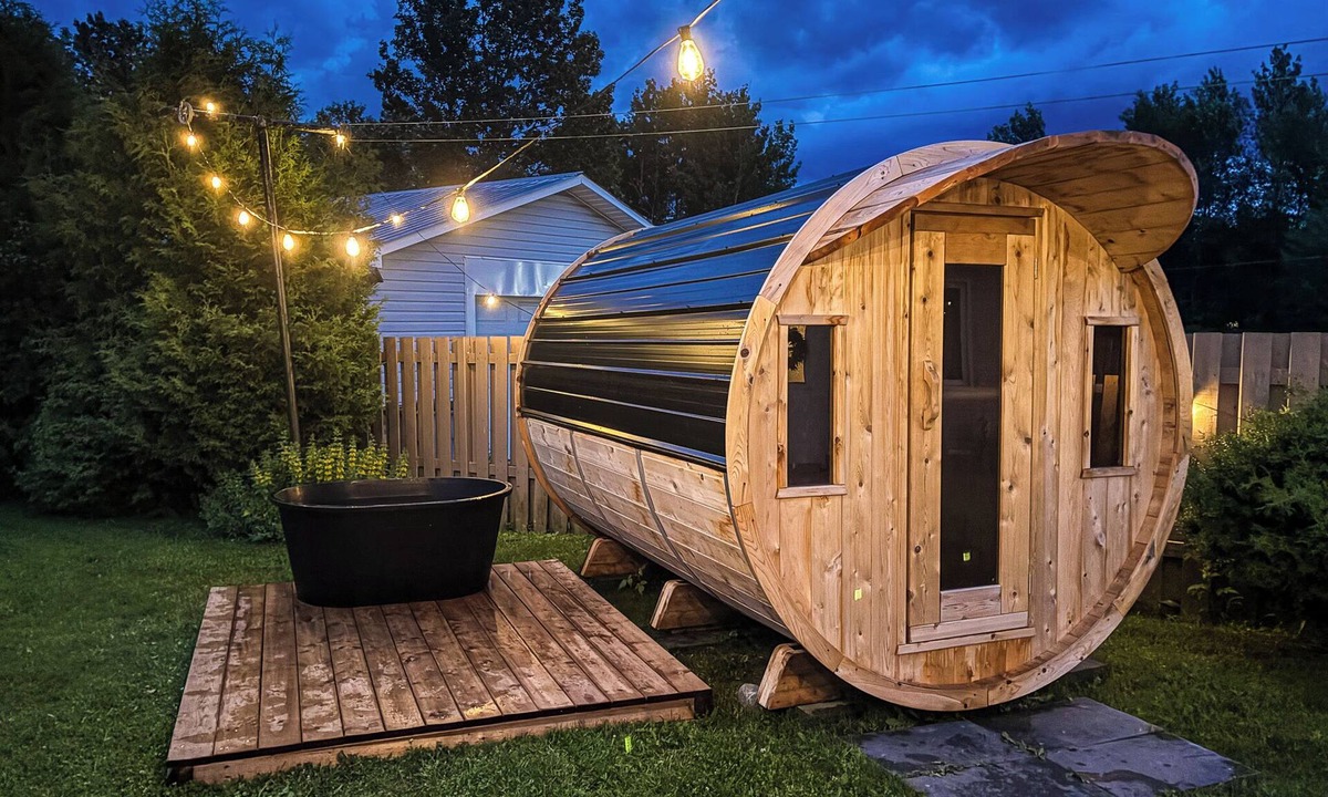 Timmins House | Norman by the River - SAUNA Retreat with cold plunge