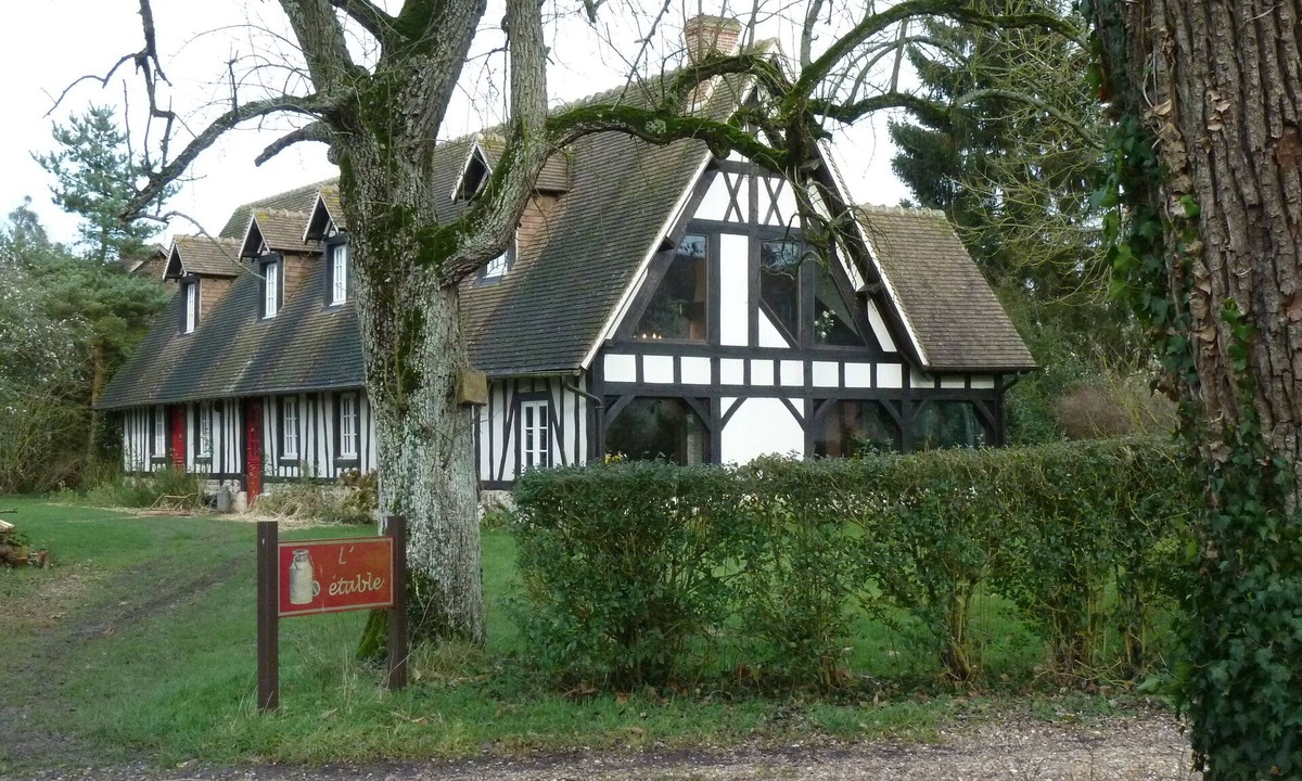 Montaure House | Norman cottage spacious exception for you alone in a large park