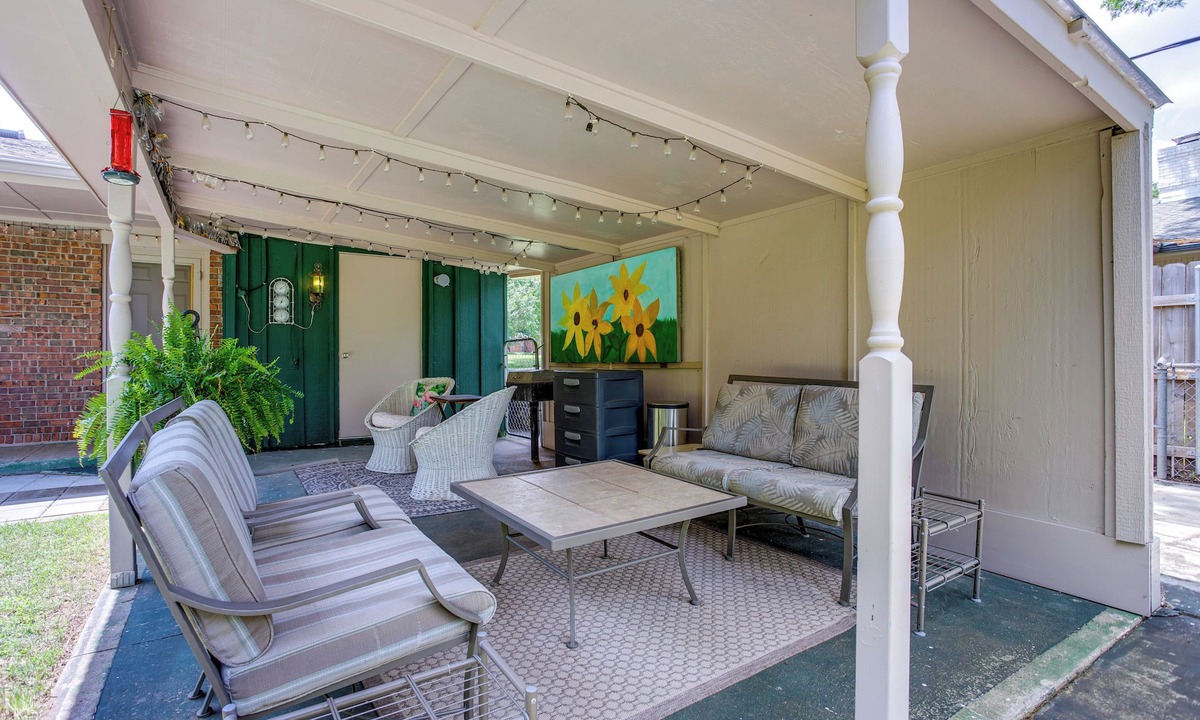 Norman Cottage | Norman Home w/Yard, Walk to Park & OU Campus!