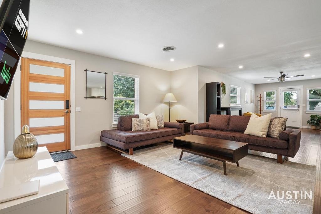 Highland House | North ATX Retreat w Open Concept Layout and Backyard