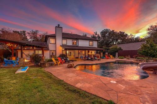 Forest North Estates House | North Austin Oasis near Domain 20 min to Downtown
