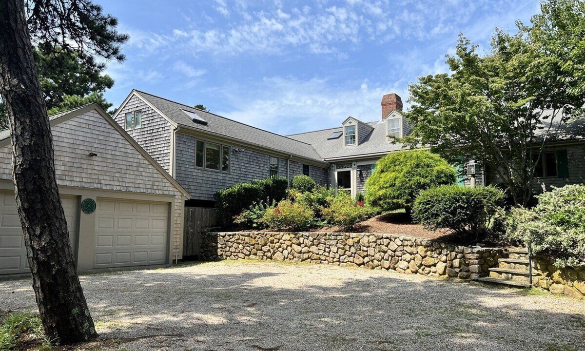 North Chatham House | North Chatham Waterfront Oasis