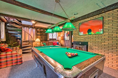 North Creek House | North Creek Chalet w/Fire Pit Near Gore Mountain!