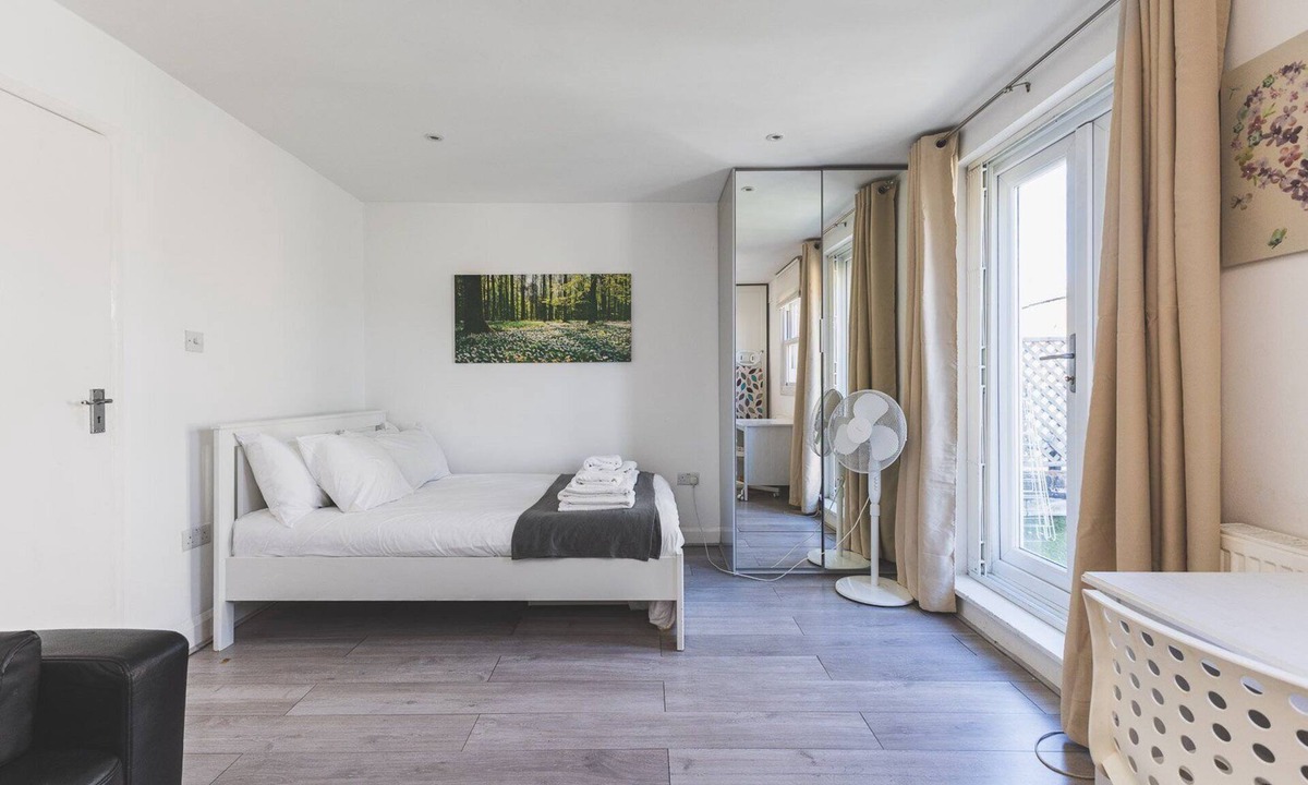 Fulham Apartment | North End Retreat