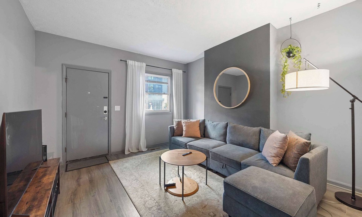 Short North House | North Pearl Residences 874