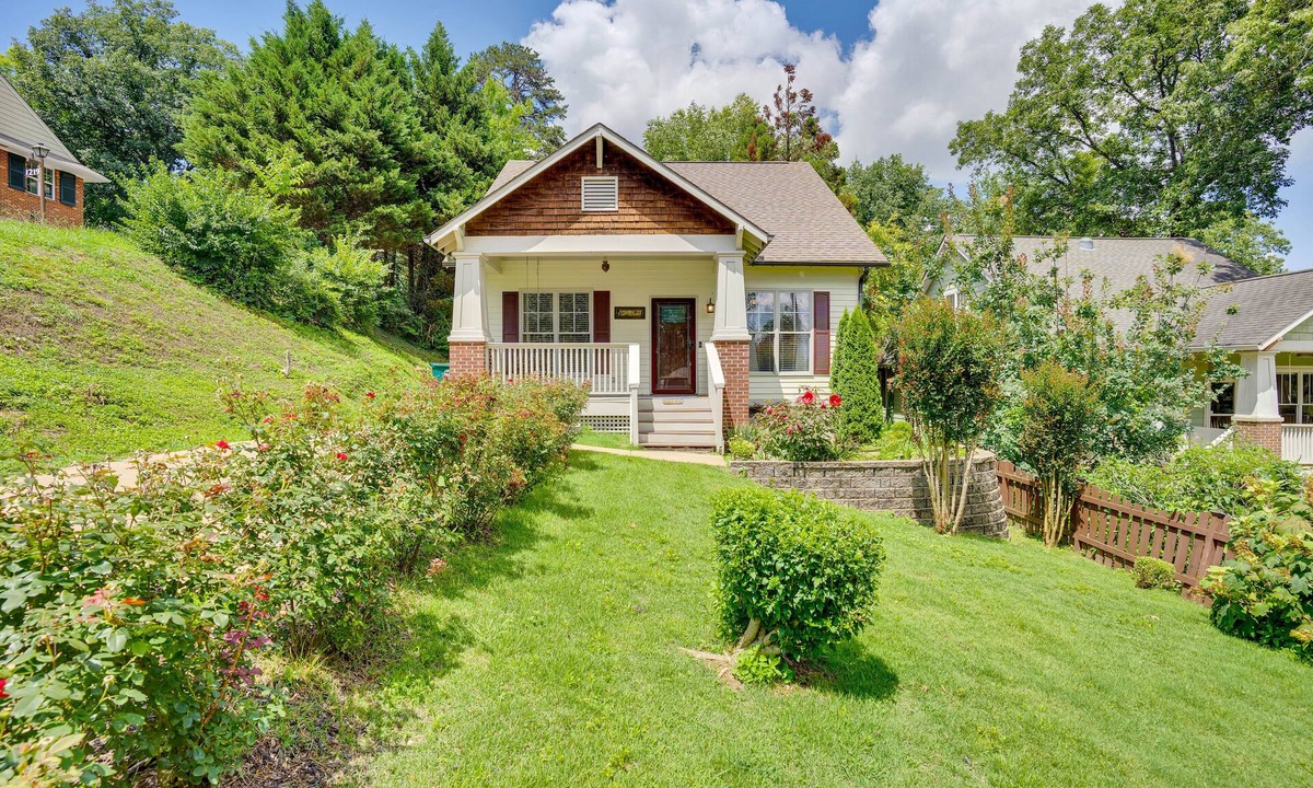 North Chattanooga House | North Shore Charmer 4BD