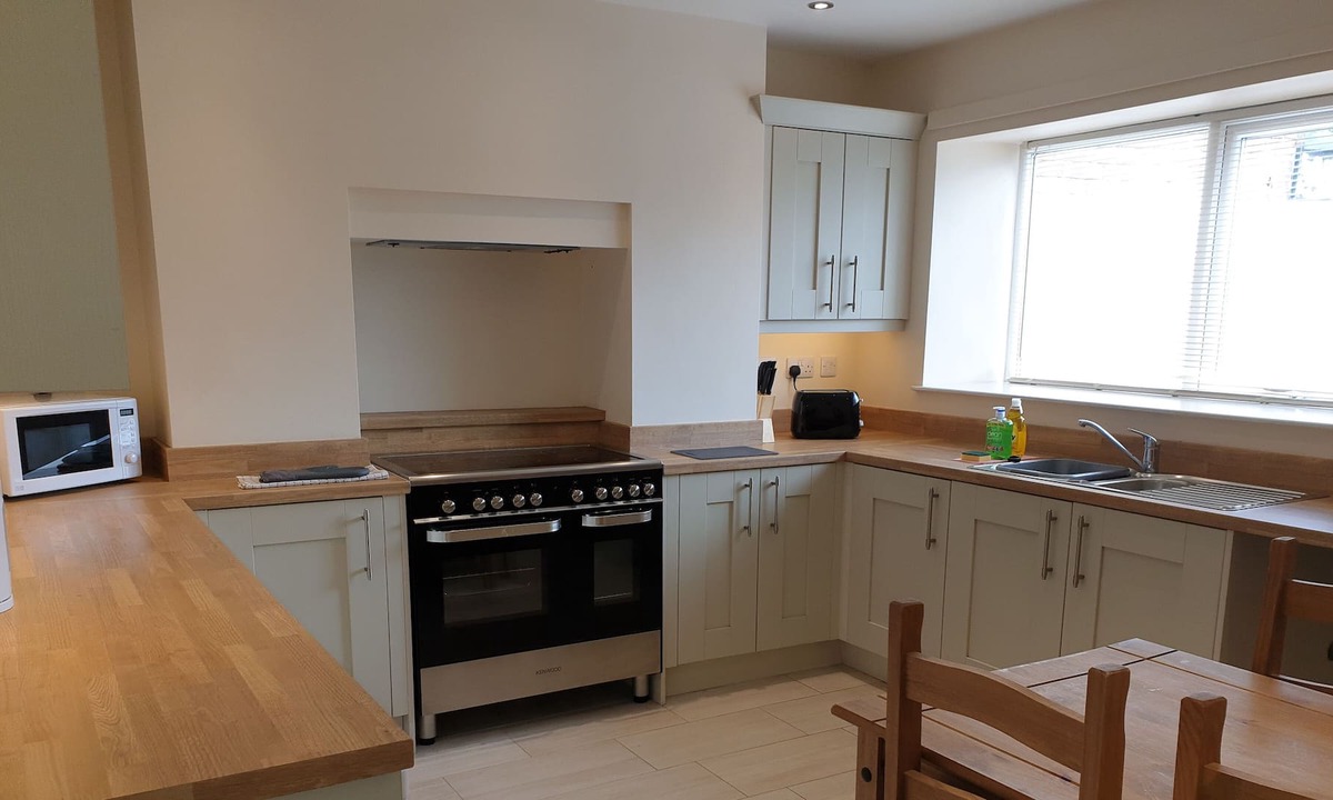 Newton Aycliffe House | North Terrace Serviced