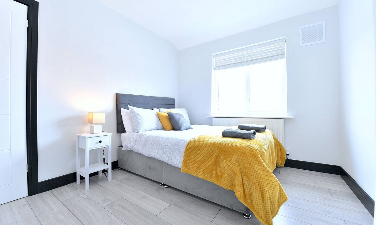 Hale House | North west London Escape