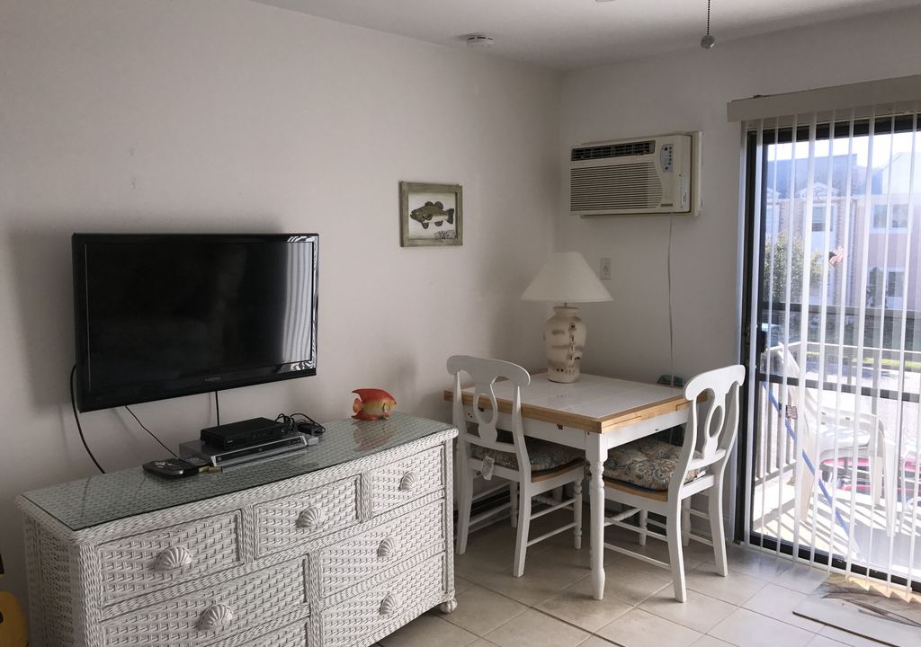 Anglesea Apartment | North Wildwood Studio