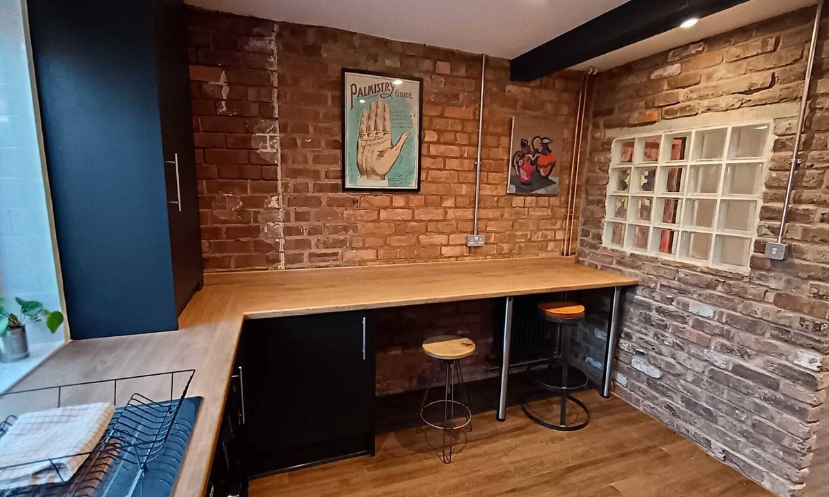 Northampton House | Northampton Oasis - 4 Bedroom House