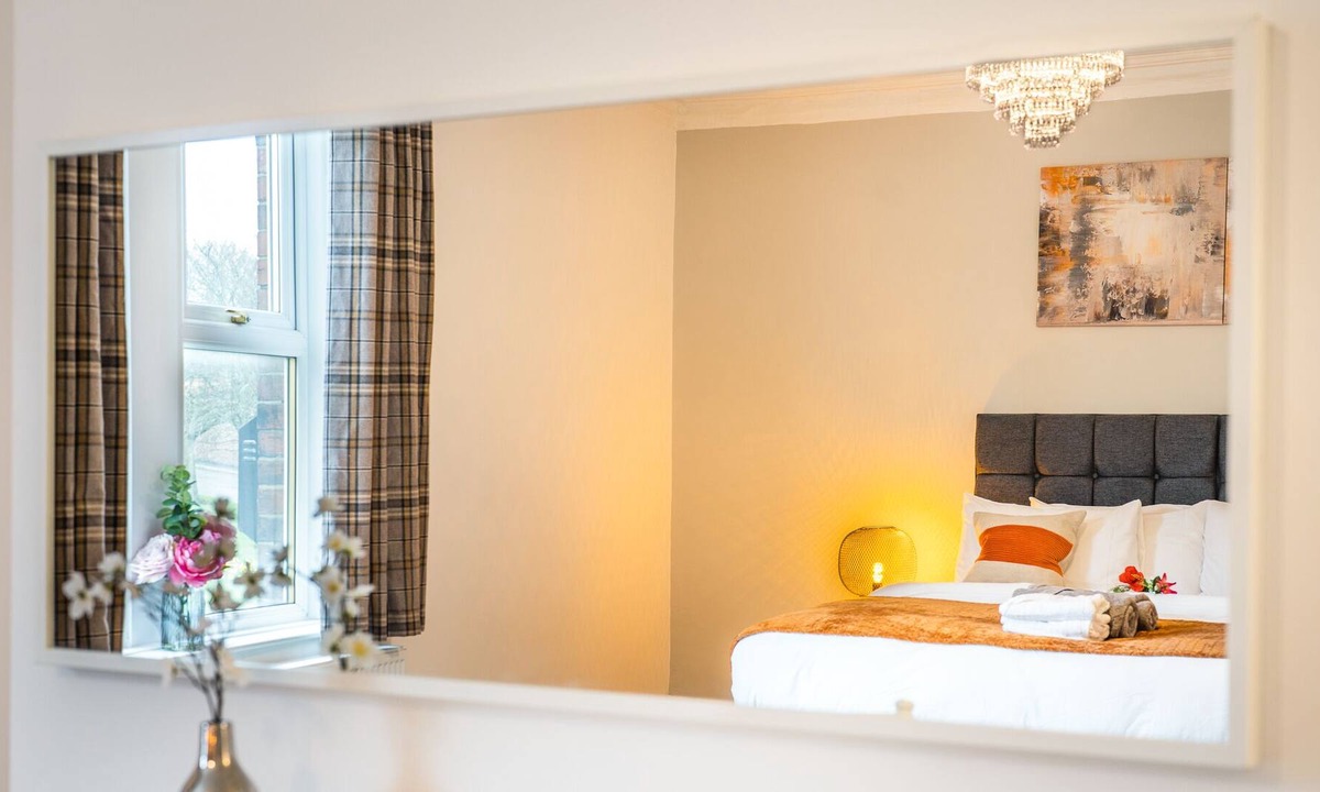 Birtley House | Northeast - Birtley Stay - Free Parking