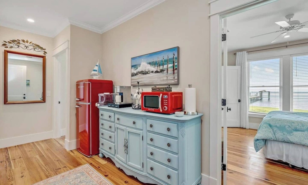 Orange Park House | Northeast Florida Retreat