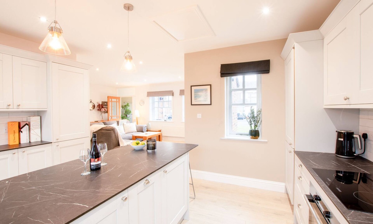 Beadnell House | Northern Hideaways, Shore Cottage, Beadnell