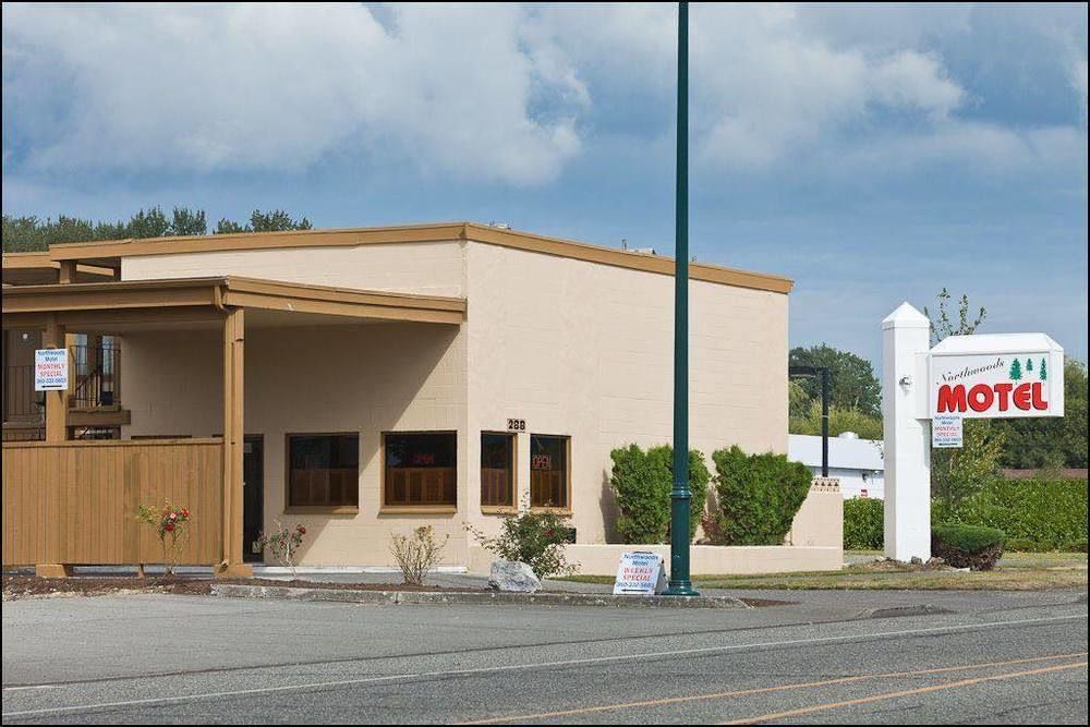 Blaine Hotel | Northwoods Motel