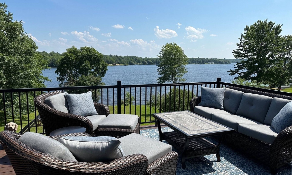 Norwood House | Norwood Lakefront Oasis - Whole House 3 Bedroom