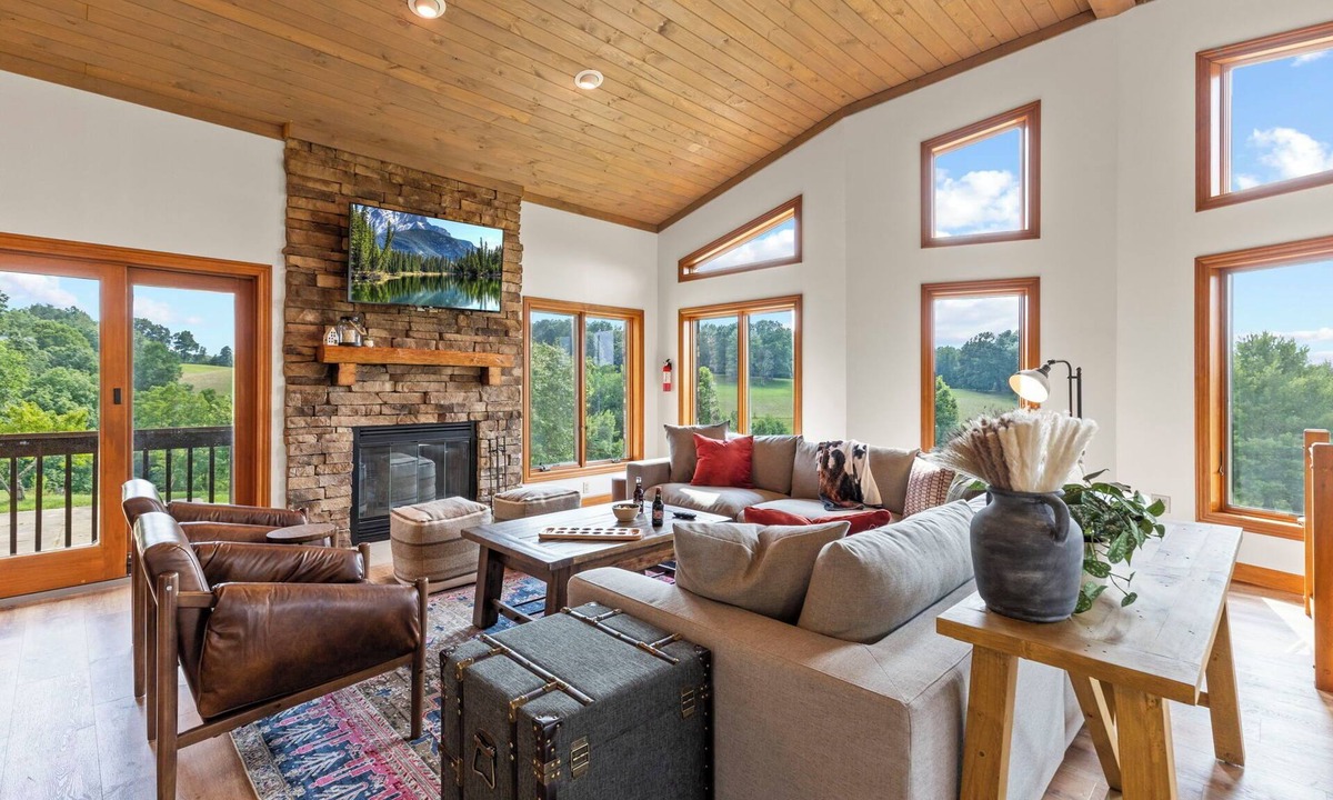 Logan Cabin | Not Another Cookie Cutter Cabin
