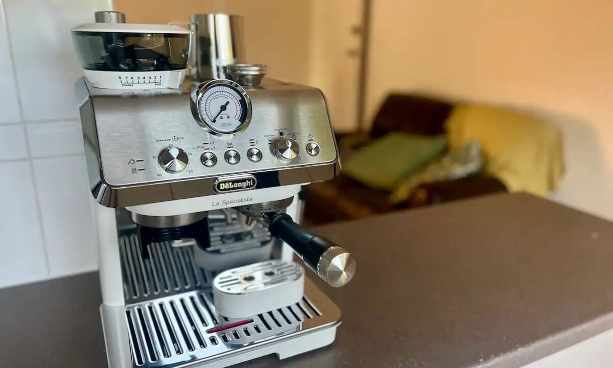 Flemington Apartment | NOT AVAIALBLE